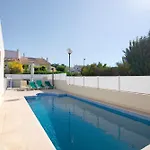 Villa Alonzo